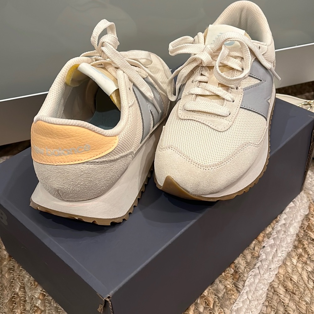 Women’s New Balance 237 never used.